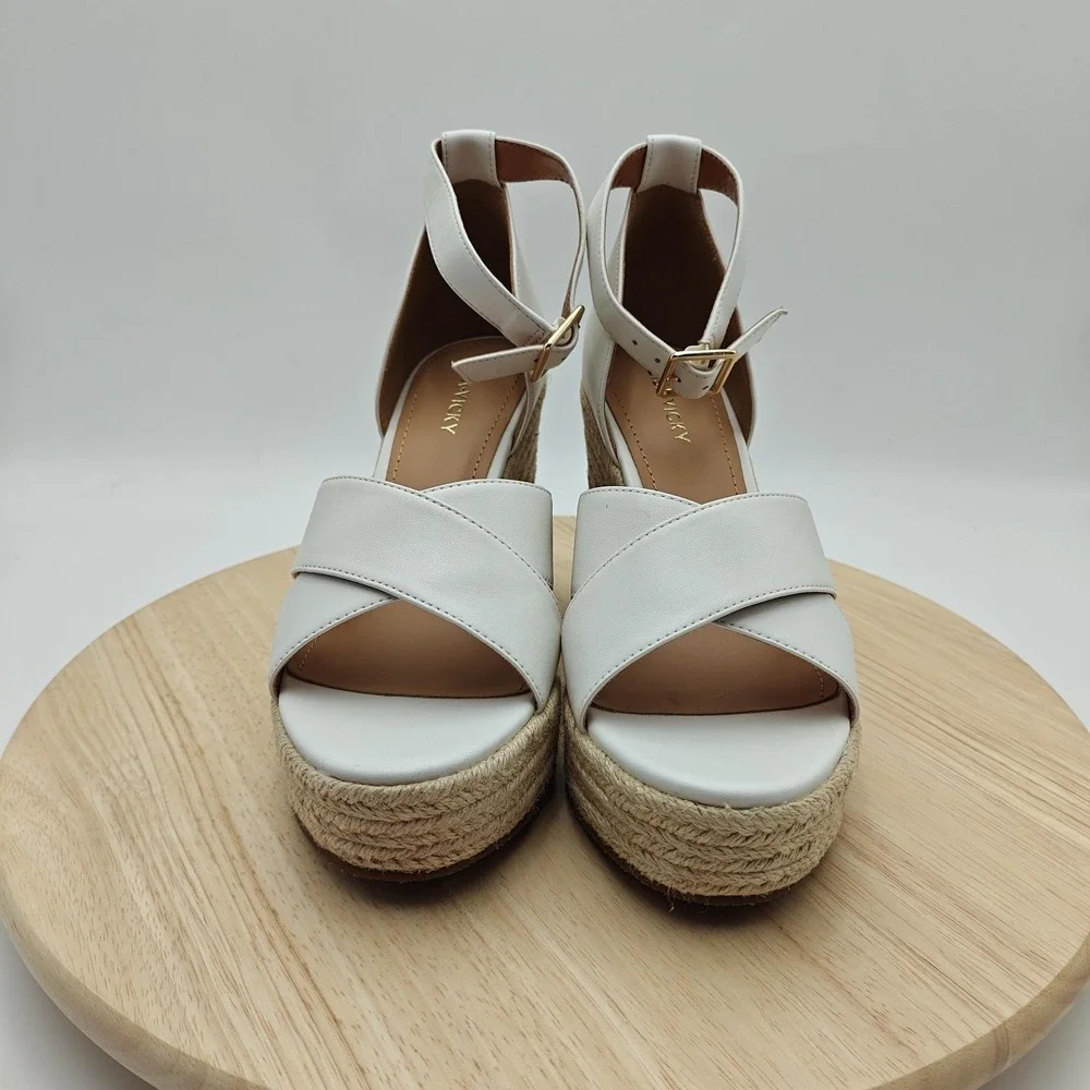 Lisa Vicky Shoes Womens Size 8.5 White Espadrille‎ Wedge Sandals Comfort New